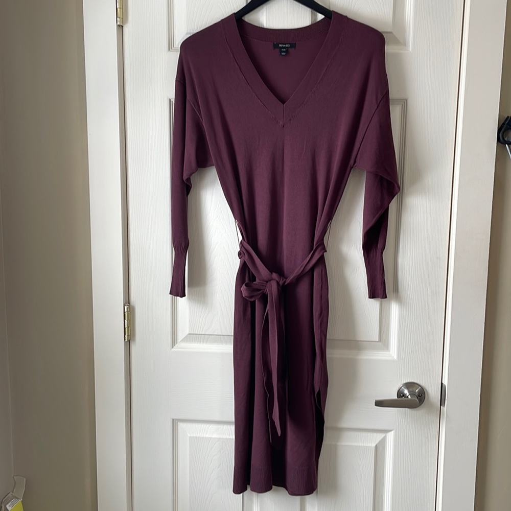 ❤️RW&CO Burgundy dress size XS
